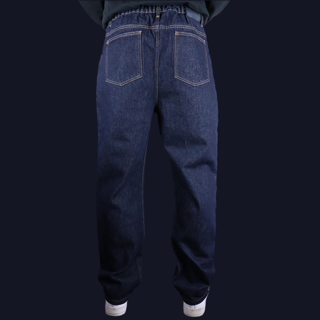 Loose jeans